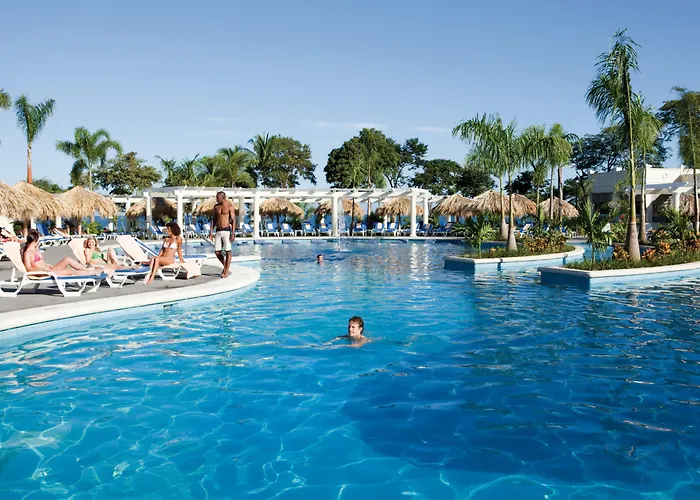 Riu Guanacaste Hotel