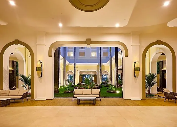 Riu Guanacaste Hotel
